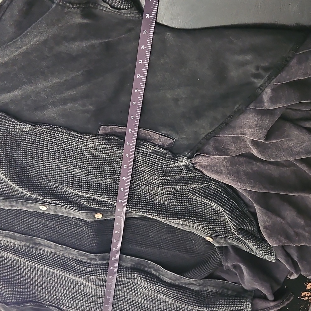 NWT Oli & Hali Black Patchwork Distressed Oversized Cardigan - Picture 12 of 12